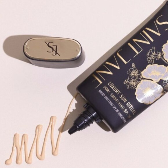 NIB Saint Jane Luxury Sun Ritual Pore Smoothing Face Sunscreen SPF 30 - Picture 1 of 3